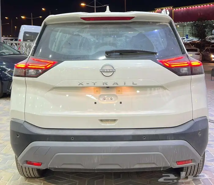 نيسان اكس تريل S ستاندر 2025 دبل و بدون 1