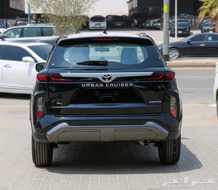 تويوتا وربان كروزر 2025 كاش وواقساط باقل سعر 3