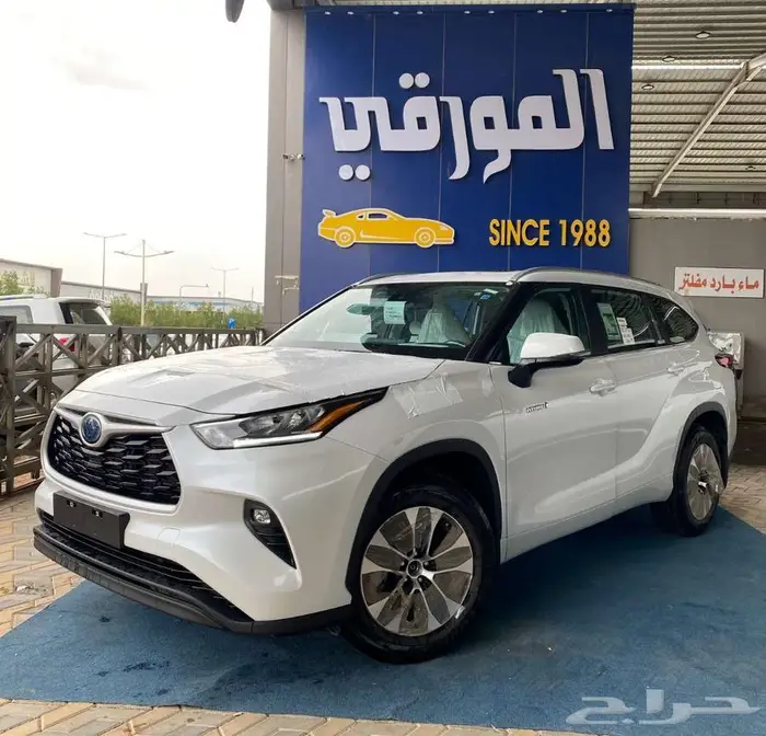 تويوتا هايلاندر ستاندر - نص فل - 2025 عروض الاقساط 0