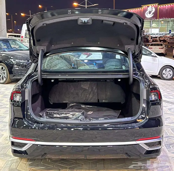 جديد فورد تورس تيتانيوم 2026 5