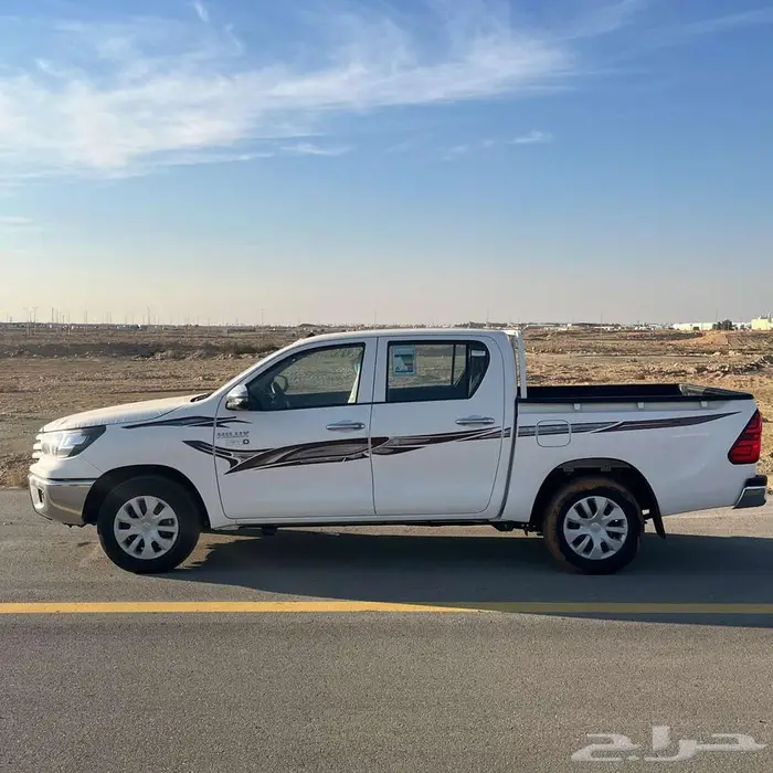 تويوتا هايلوكس GL ديزل 2025 - بدون فوائد 13