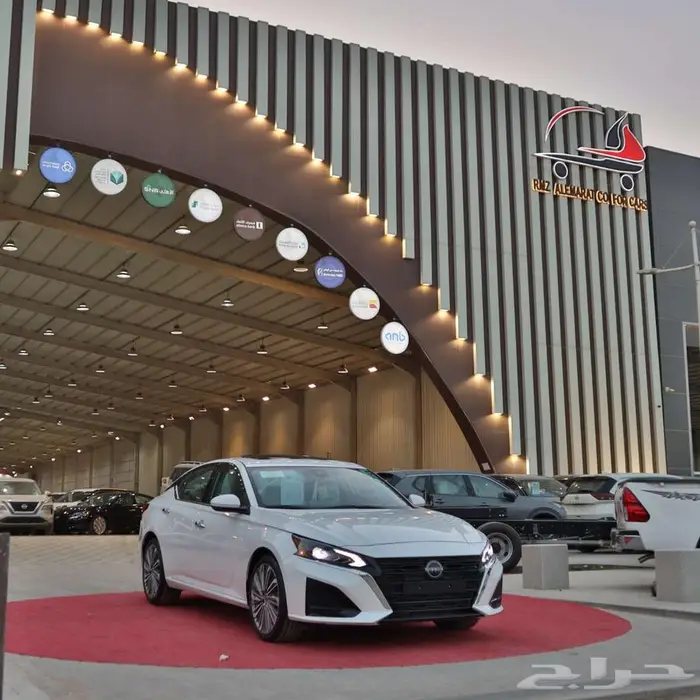 نيسان التيما نص فل SV موديل 2026 سعودي 2