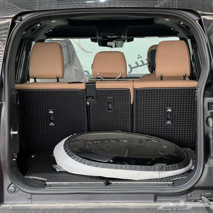 لاندروفر ديفندر 6 سلندر HSE دبل بنزين سعودي تماتيك 2026 4