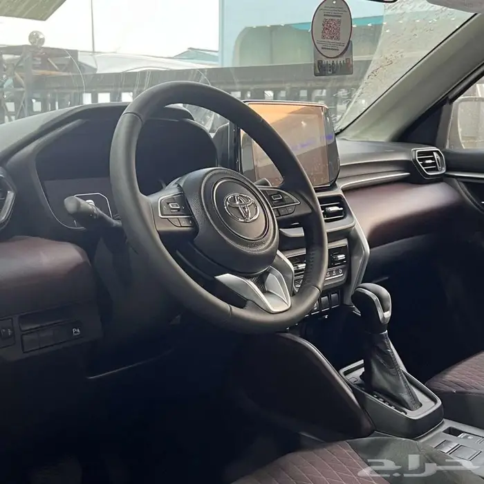 تويوتا أوربان GL عرض خاص الكاش والاقساط 1