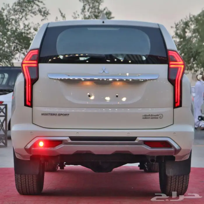 ميتسوبيشي مونتيرو سبورت ستاندر دبل و نص فل 2025 بنزين 4