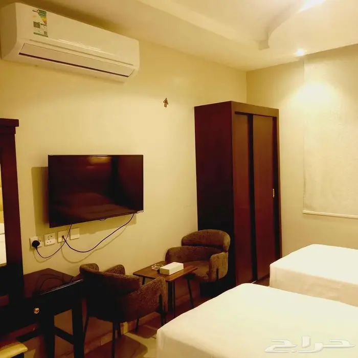 غرف فندقية مخدومة للإيجار اليومي والشهري 8