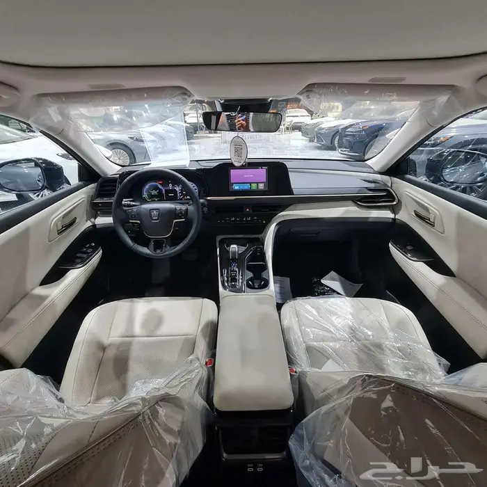 كراون برستيج هايبرد 2026 السعر 141450 4