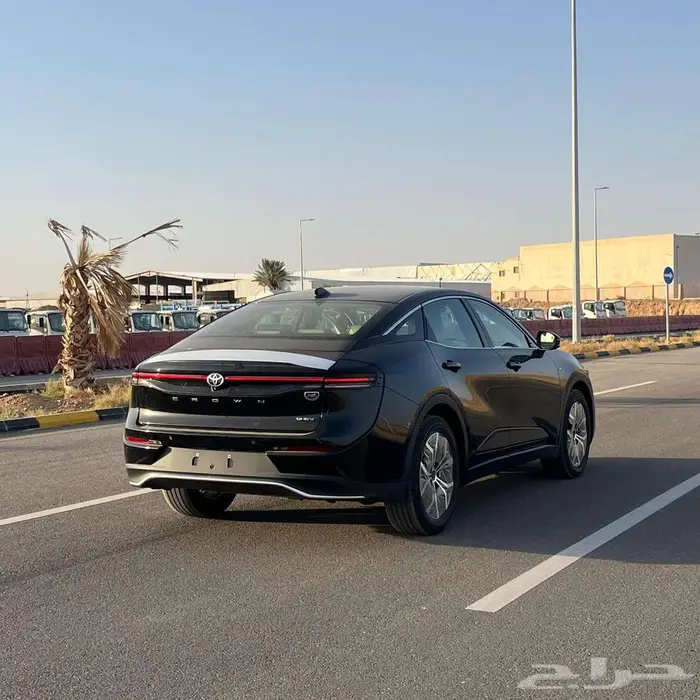 تويوتا كراون بريميوم 2026 كاش واقساط 2