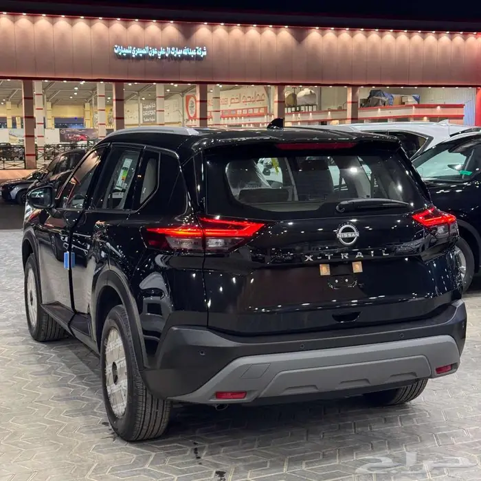 نيسان اكس تريل ستاندر دبل 7 مقاعد موديل2025(كاش وتقسيط) 10