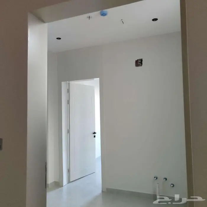 للايجار شقة عزاب حي القادسية بسعر 2500 شهريا   عرض رقم 1444H 4