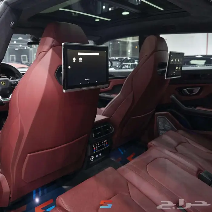 لامبورجيني اوروس موديل 2021 18