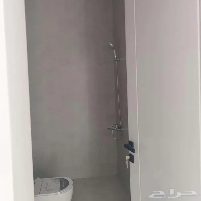 للايجار شقة عزاب حي القادسية بسعر 2500شهريا   عرض رقم 1440H 3