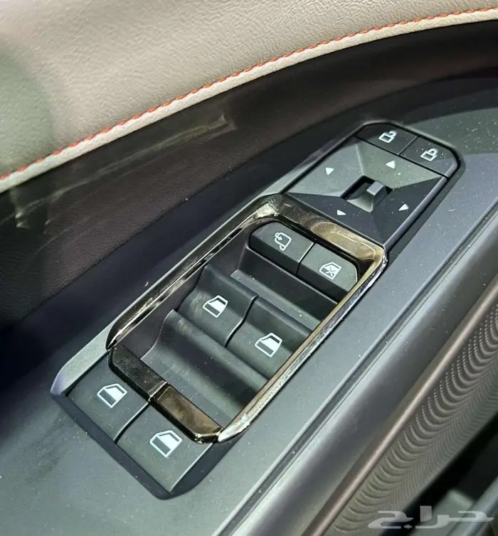 جديد فورد تورس تيتانيوم 2026 3