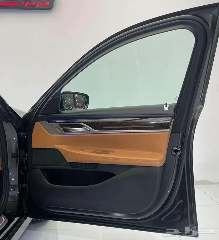 بي ام دبليو 2021 730LI 24