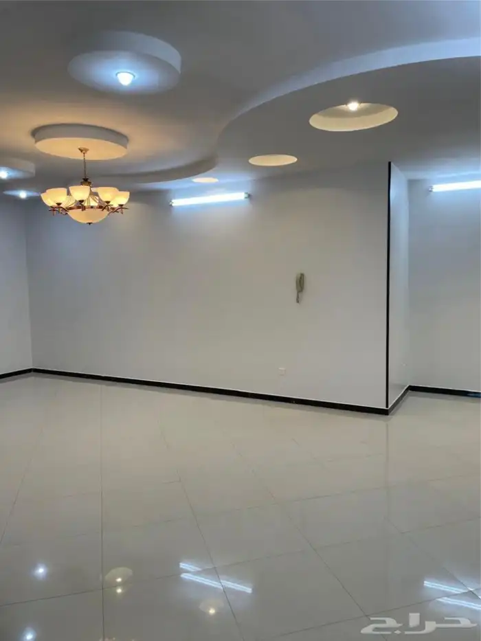 دور 5 غرف للايجار حي السحيلي 9