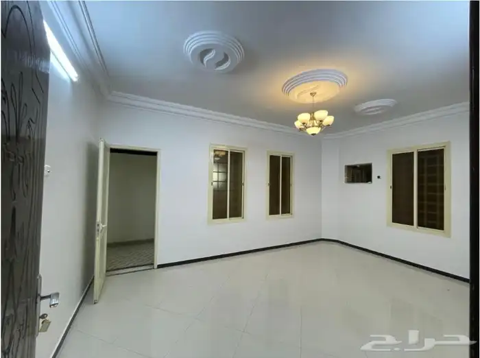 دور 5 غرف للايجار حي السحيلي 6