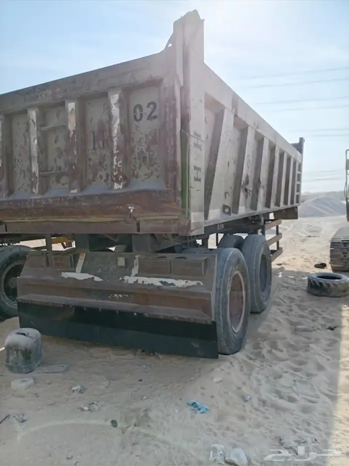 صندوق قلاب للبيع نظيف 5