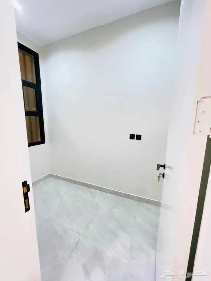 للبيع روف علوي مع ملحق با الخميس موقع مميز جدا من 650 الف 9