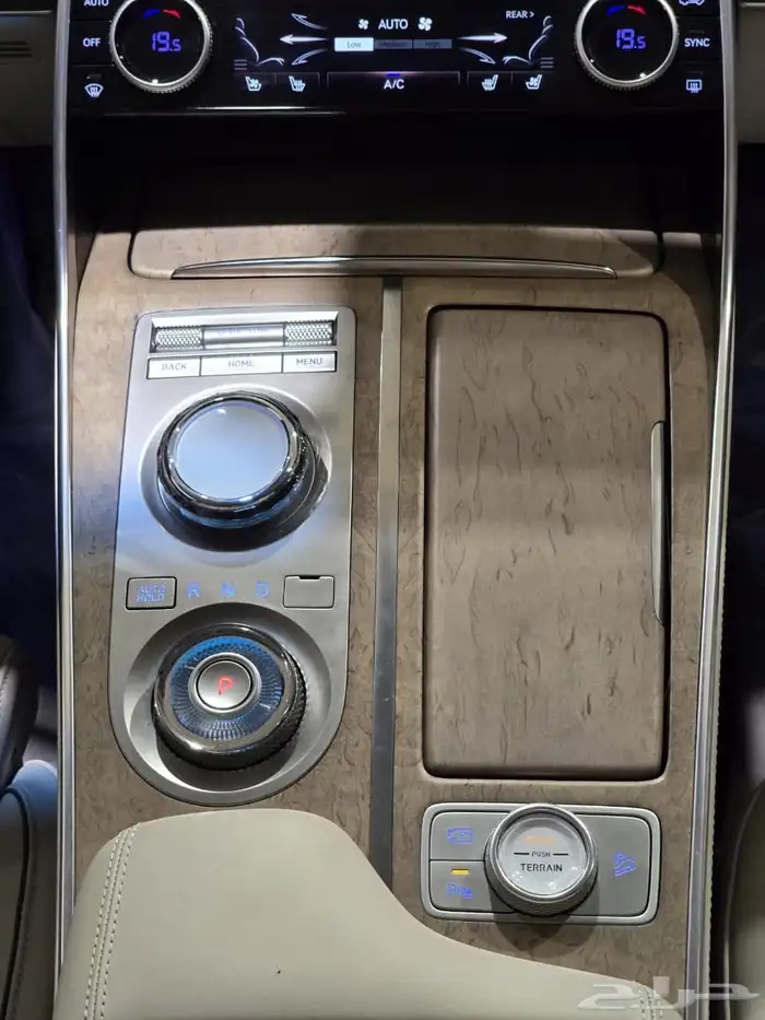 جينسس GV80 موديل 2023 بحالة الوكالة 12