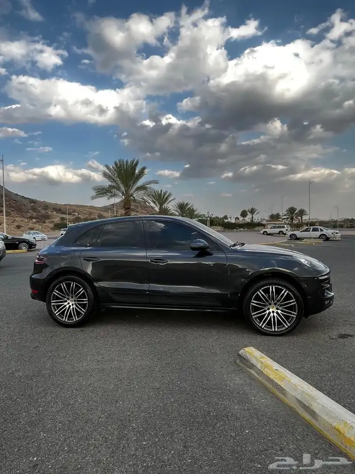 بورش ماكان 2017 16