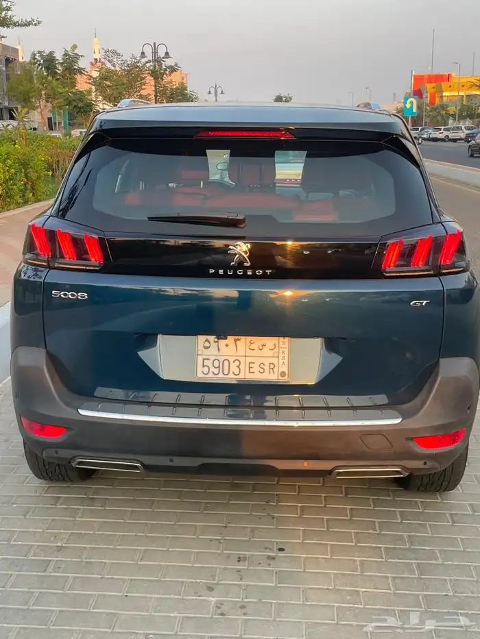 بيجو 5008 GT موديل 2024 3