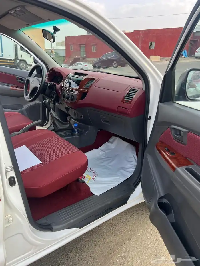 هايلوكس 2015 مخزن شبه جديد فل كامل سعودي GLX مشروط وكاله 16