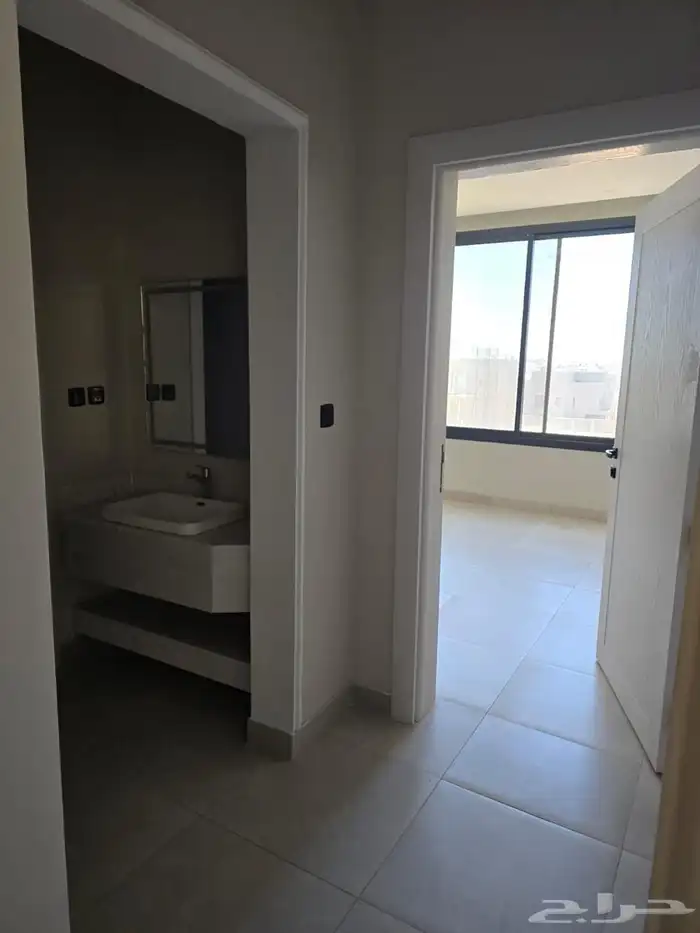 للإيجار شقه 5 غرف في مشروع داركو ابحر الشماليه 6