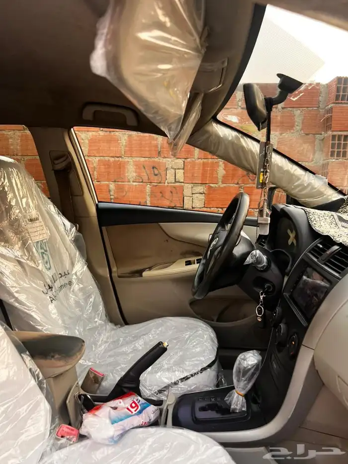 للبيع كورلا 2013 8