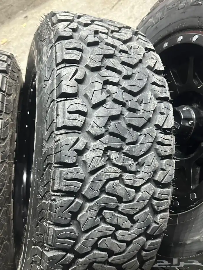 جنوط ميثود 6 مسمار مع كفرات نص حجري مقاس 17 24