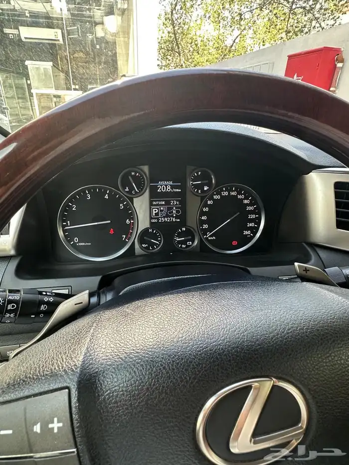 لكزس LX570فل كامل 2012 58