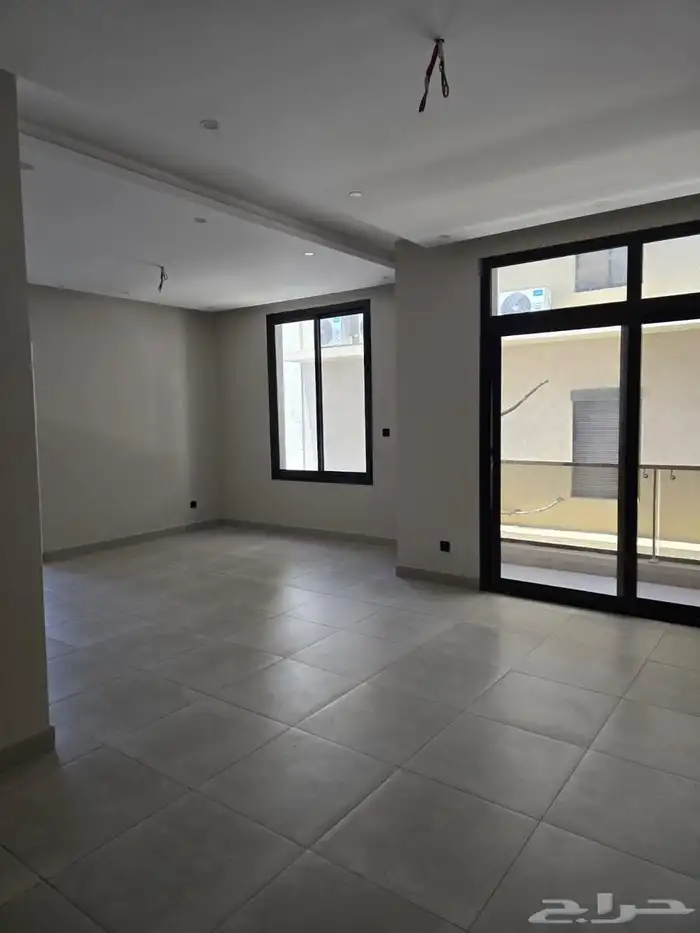 للإيجار شقه 5 غرف في مشروع داركو ابحر الشماليه 8