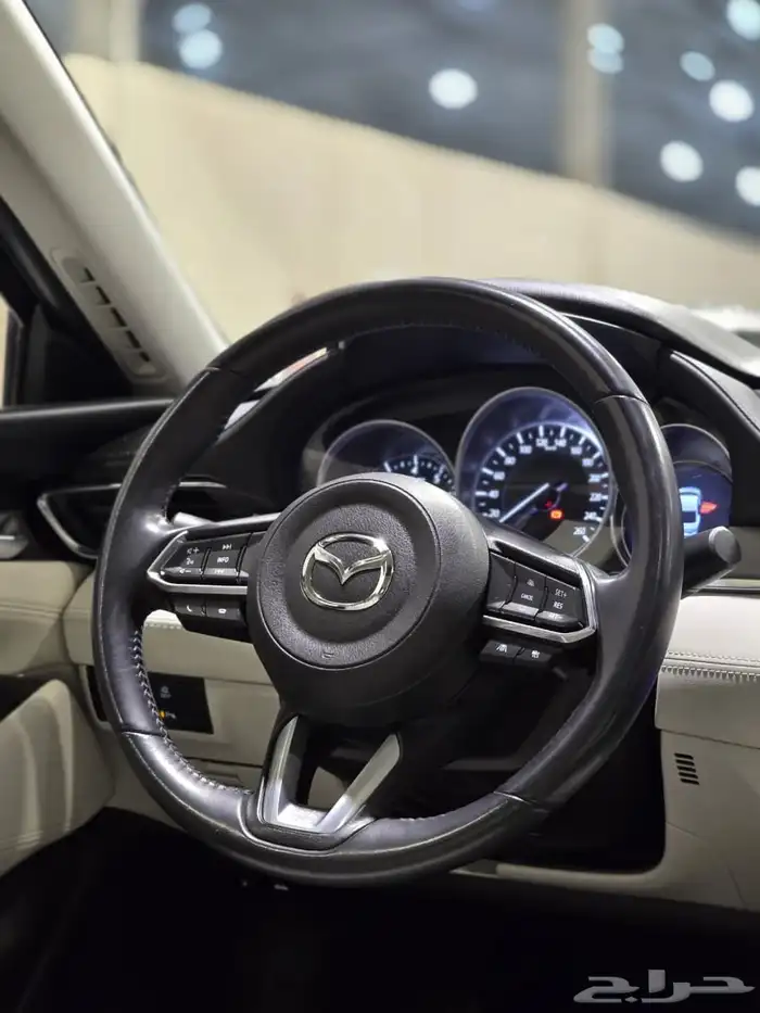 مازدا C6 موديل 2025 بحالة الوكالة 14
