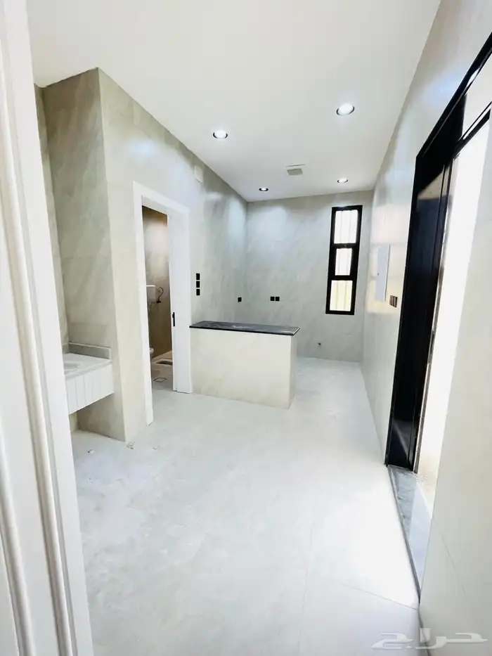 للبيع روف علوي مع ملحق با الخميس موقع مميز جدا من 650 الف 29