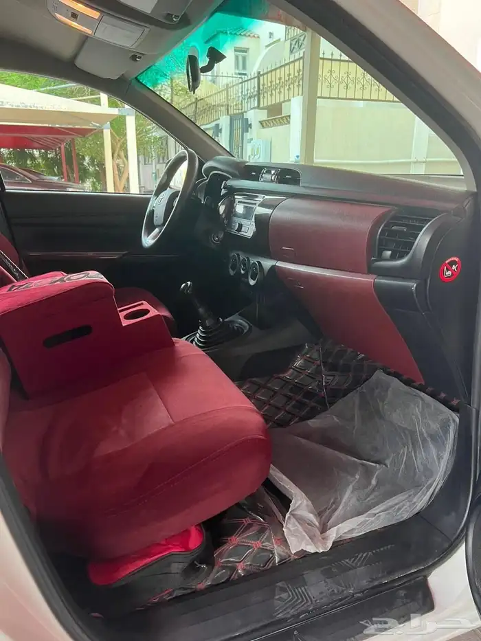 هايلوكس 2019 (بنزين) 9