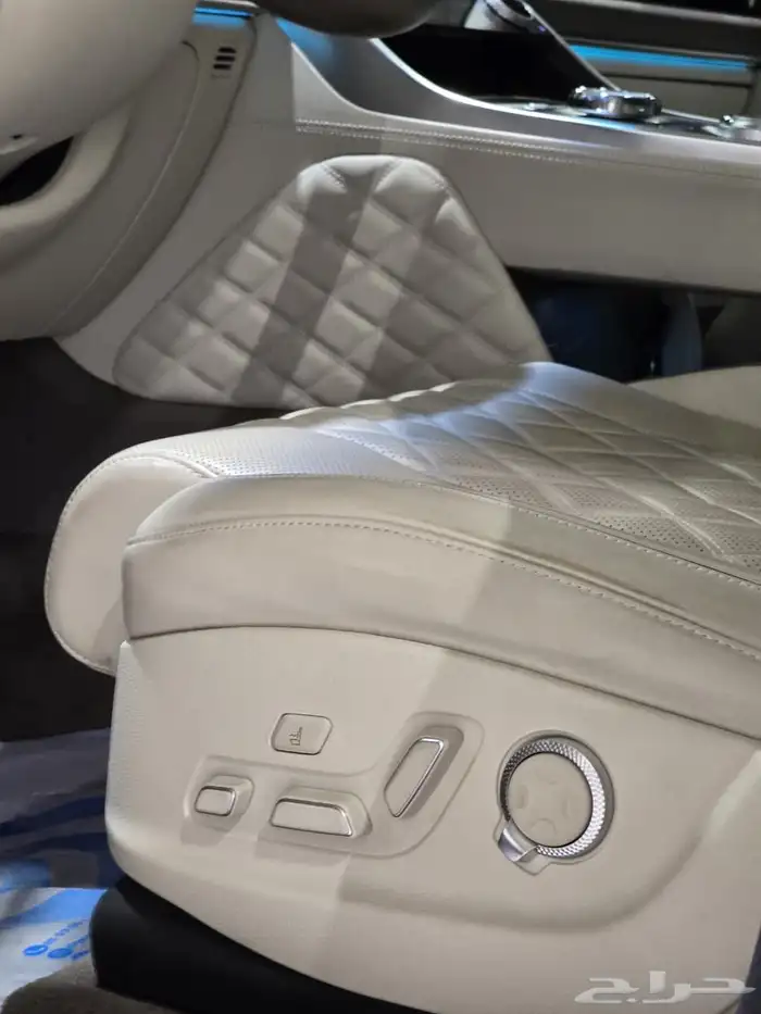 جينسس GV80 موديل 2023 بحالة الوكالة 24