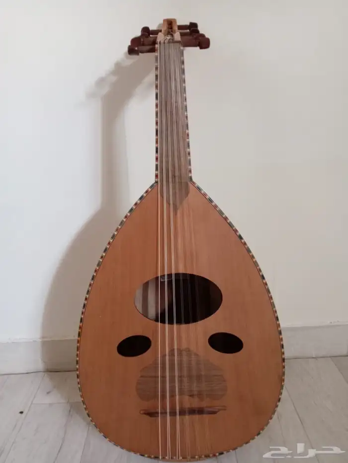 عود زرياب العراقي 2
