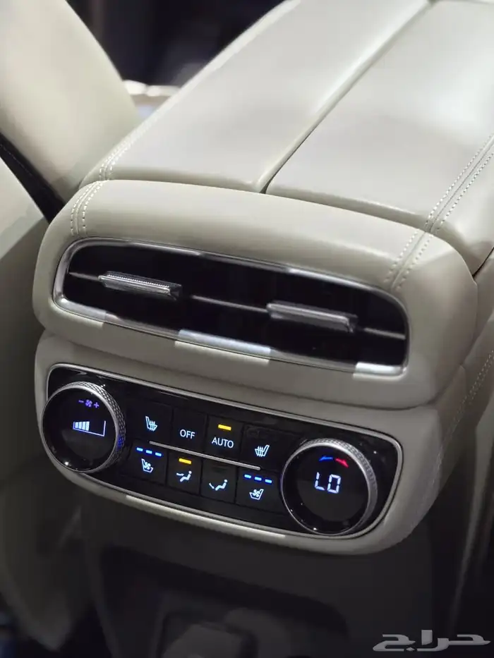 جينسس GV80 موديل 2023 بحالة الوكالة 20