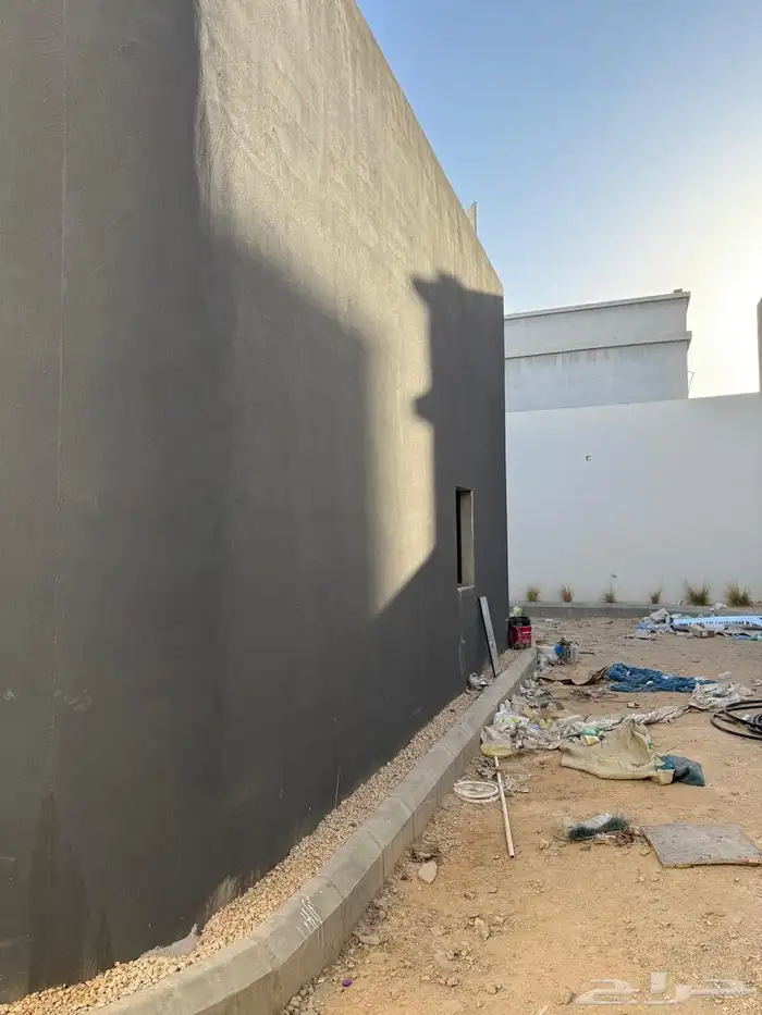 محل درايف ثرو مع جلسات خارجيه وداخليه للايجار السنوي 2