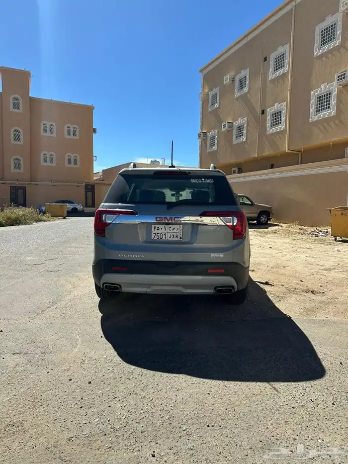 اكاديا جي ام سي 7