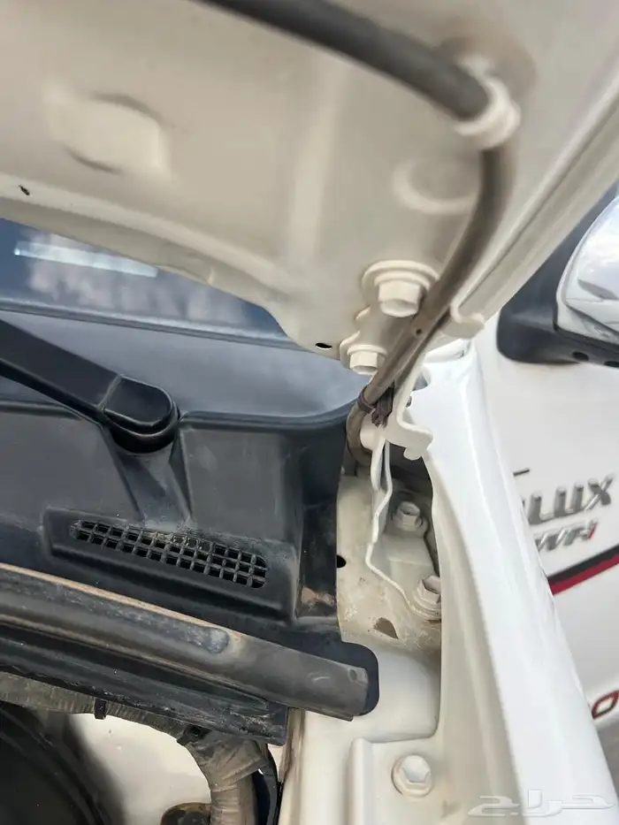 هايلوكس 2015 مخزن شبه جديد فل كامل سعودي GLX مشروط وكاله 9