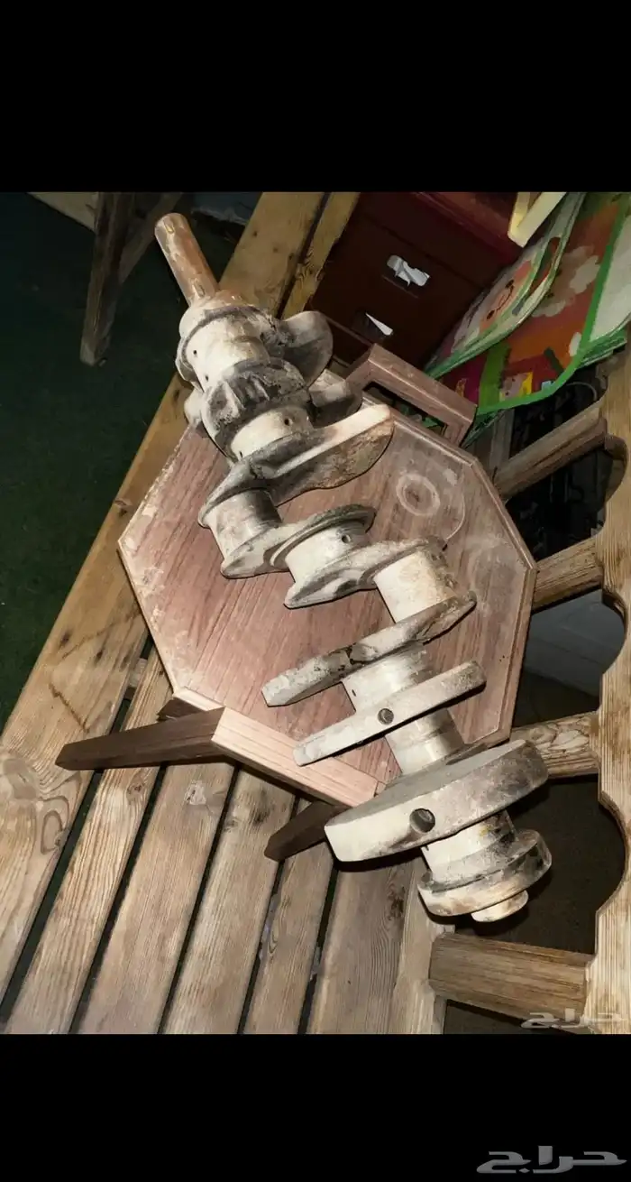 عامود كرنك المكينه يركب على لاندكروزر لكزس سيكوايا 1