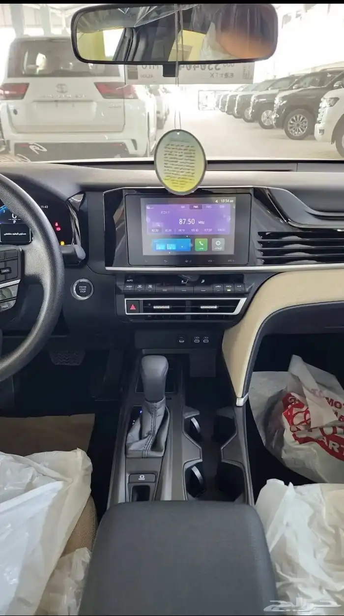 تويوتا كامري إستاندر بنزين 2025 بأقل سعر 10