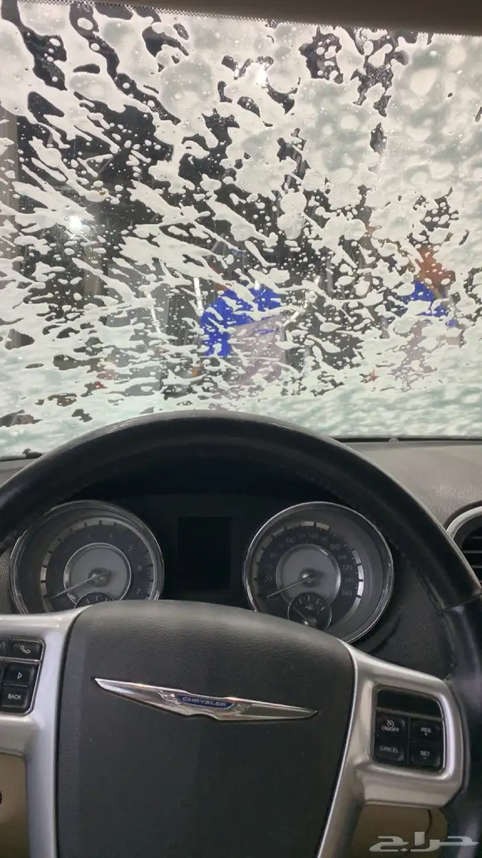 كرايسلر V8 14