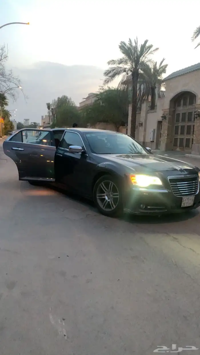 كرايسلر V8 5