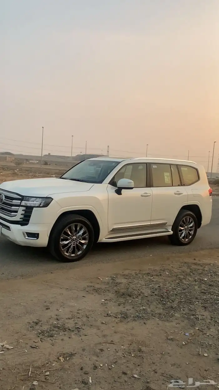 جيب جكسار 2025 للبيع الموتر ماشي 15000 km 2