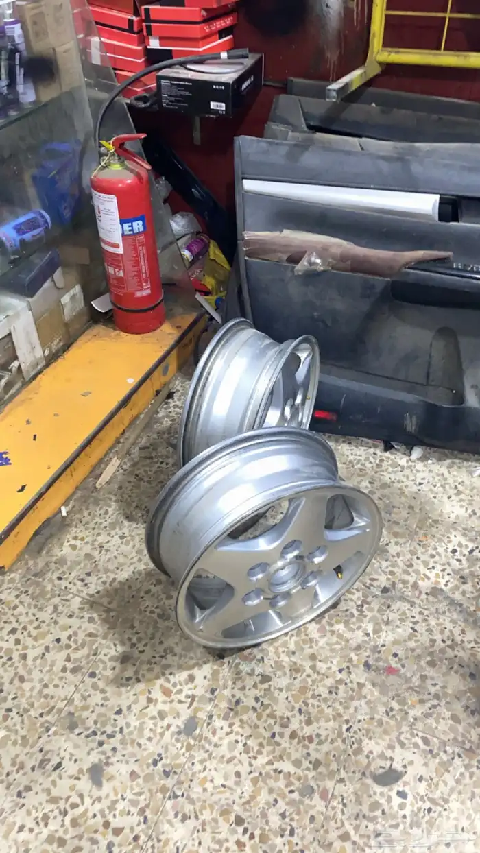 صدام ددسن خلفي يركب جميع موديلات 2