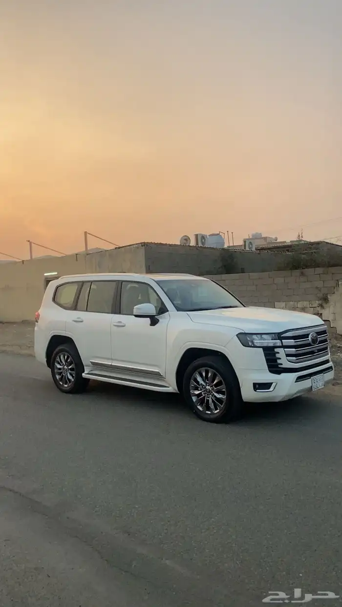 جيب جكسار 2025 للبيع الموتر ماشي 15000 km 3