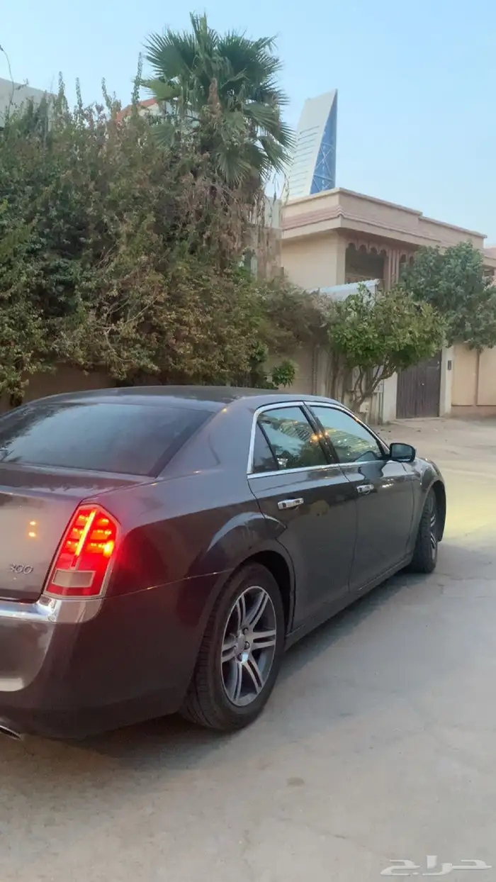 كرايسلر V8 0