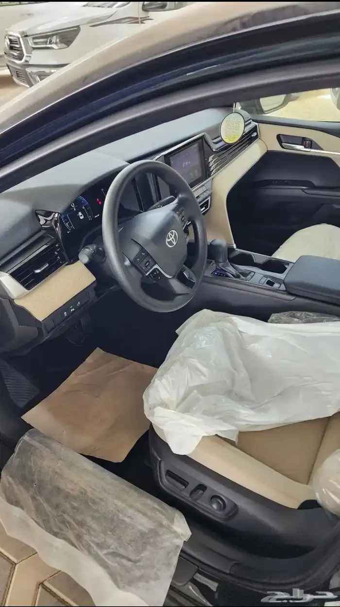 تويوتا كامري إستاندر بنزين 2025 بأقل سعر 9