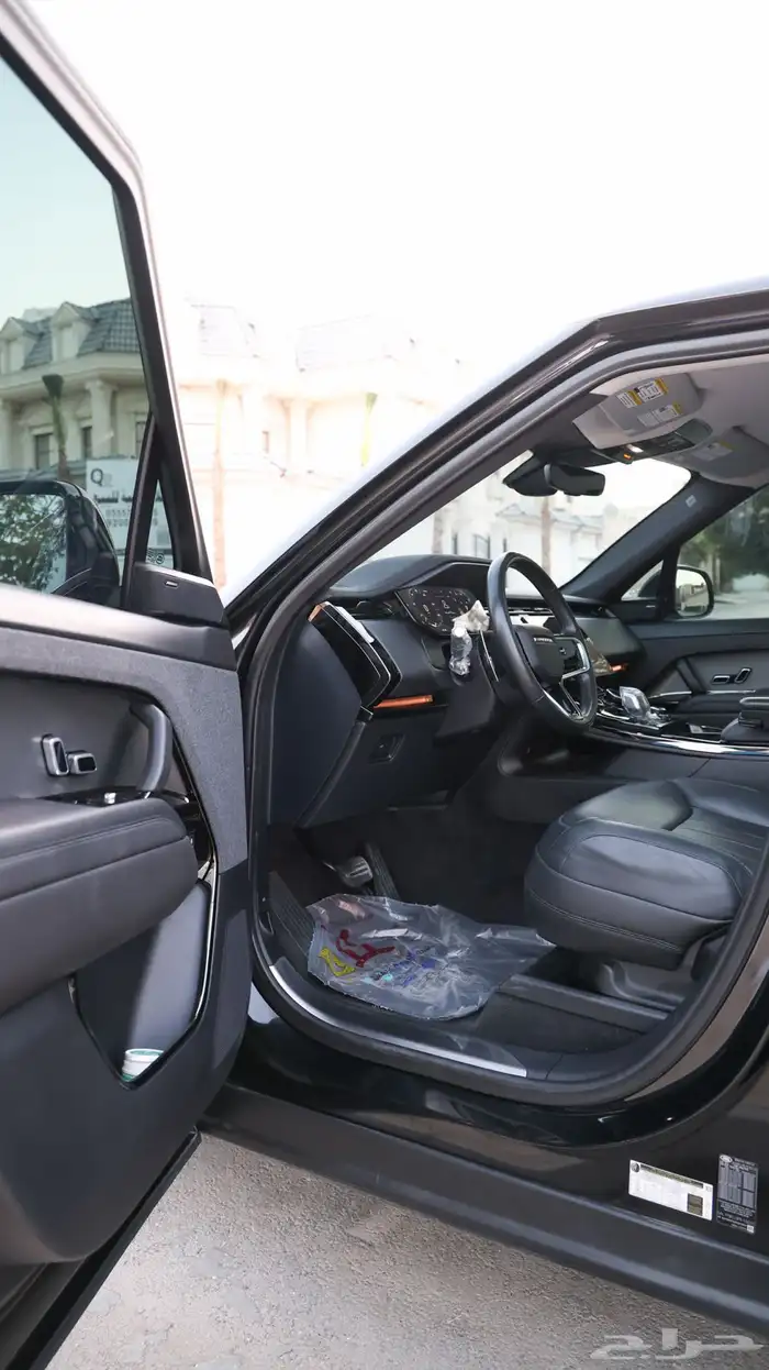 اقل سعر بالسوق رنج روفر سبورت 2023 17